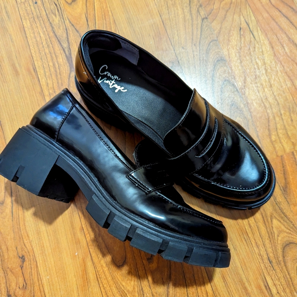 Chunky loafer